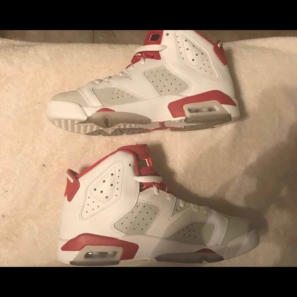 Jordan 6s alternative (grade school size 6.5)